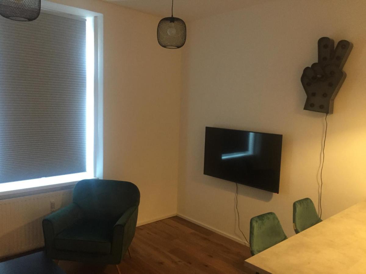 Apartamento Hafen Dock 5 Klagenfurt am Woerthersee Exterior foto