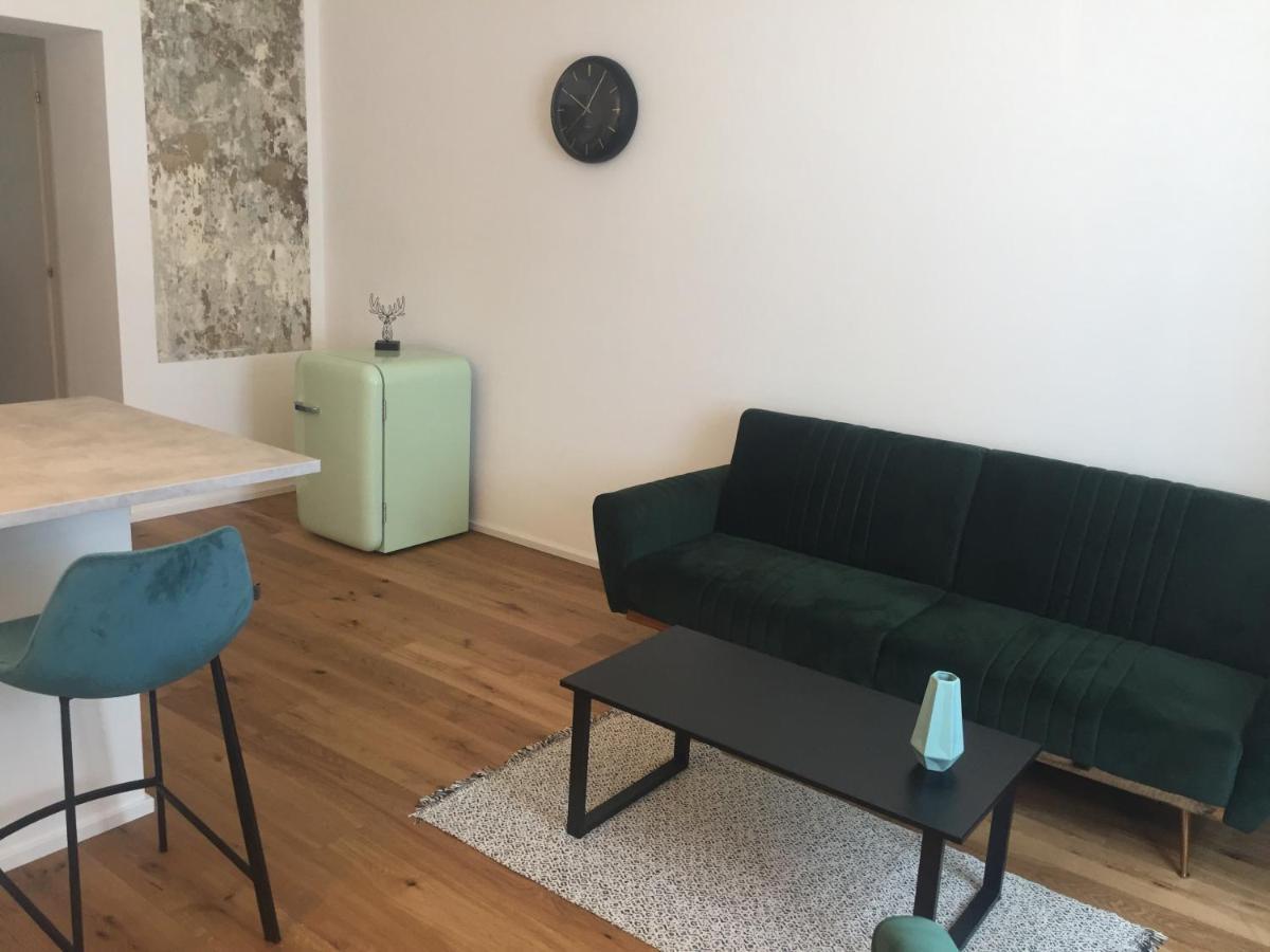 Apartamento Hafen Dock 5 Klagenfurt am Woerthersee Exterior foto